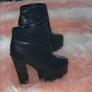 Platform Booties 💕